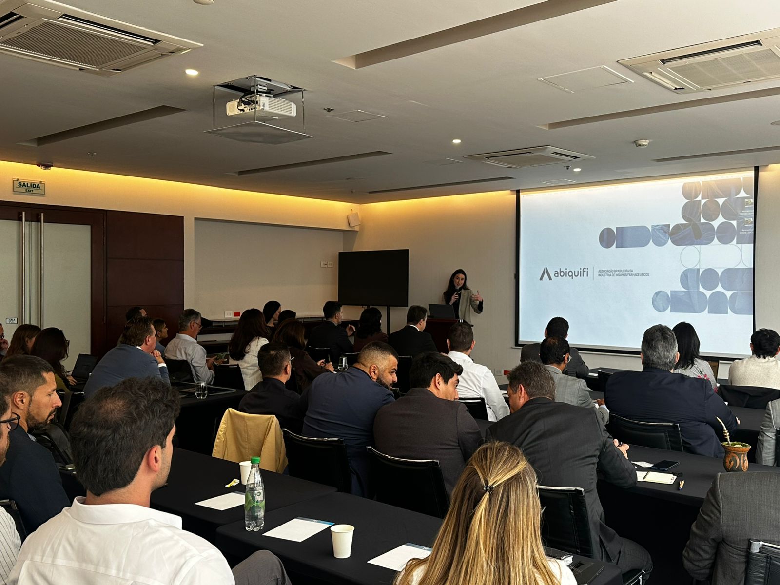 Imagem do WhatsApp de 2025-11-10 à(s) 11.42.43_722a410f.jpg